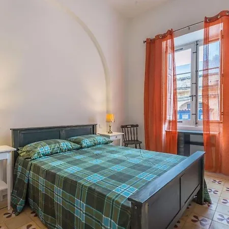 Spacious 4-bedrooms Townhouse In Tas-sliema Apartament *