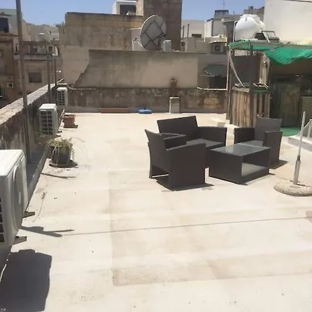 Apartament Spacious 4-bedrooms Townhouse In Tas-sliema