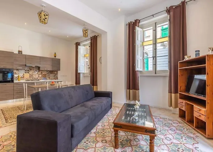 Διαμέρισμα Spacious 4-bedrooms Townhouse In Tas-sliema Σλιέμα